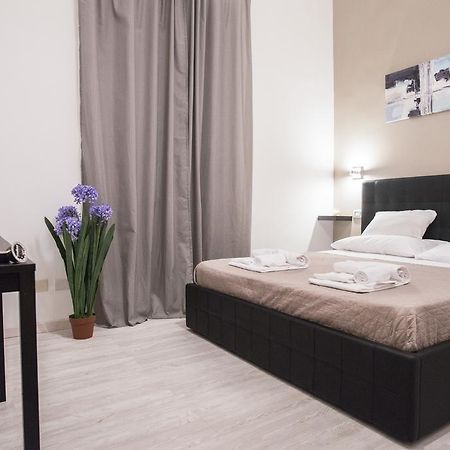 Charm Of Rome Bed & Breakfast Bagian luar foto