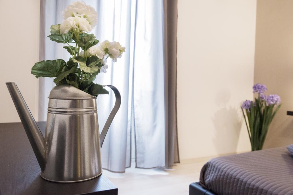 Charm Of Rome Bed & Breakfast Bagian luar foto